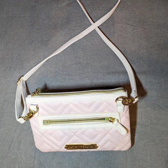 Betsy Johnson crossbody - Picture 1 of 9